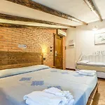 Santa Maria 3*