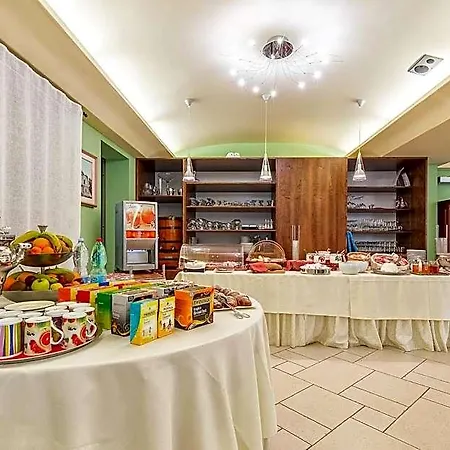Santa Maria Hotel 3*