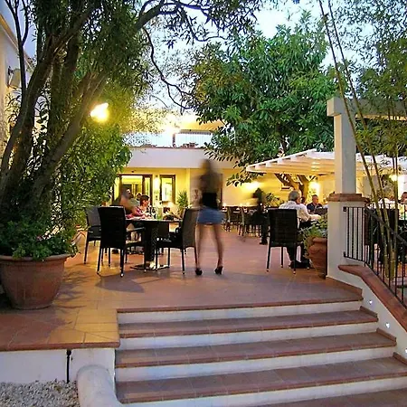 Santa Maria Hotel