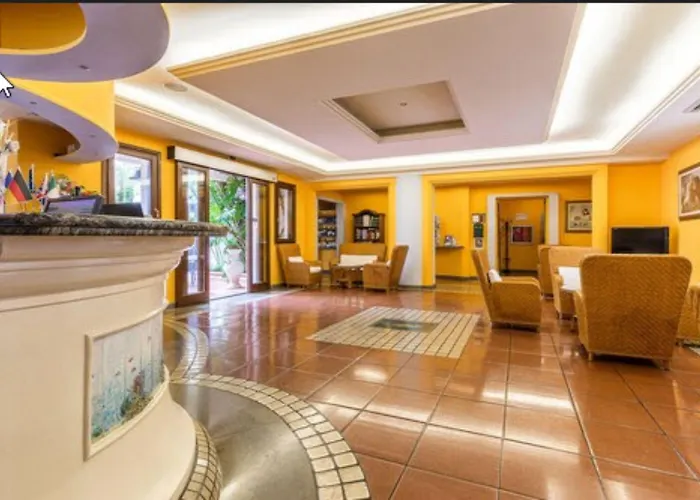 Santa Maria Santa Maria Navarrese