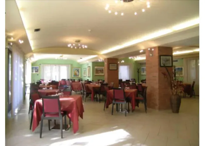 Santa Maria Santa Maria Navarrese