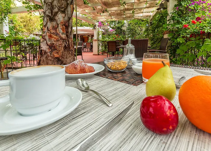 Santa Maria Hotel 3*